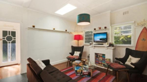 Paralia - Pearl Beach Family Fun